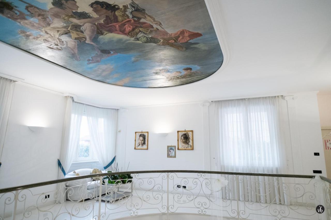Villa Patrizia Magnago Exterior foto